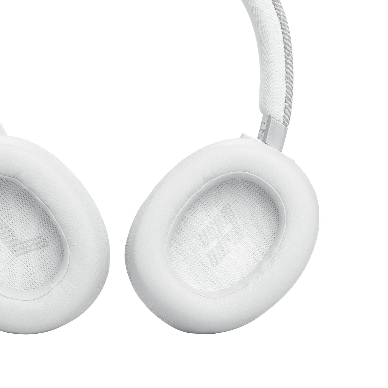 JBL Live 770NC - White - Wireless Over-Ear Headphones with True Adaptive Noise Cancelling - Detailshot 3